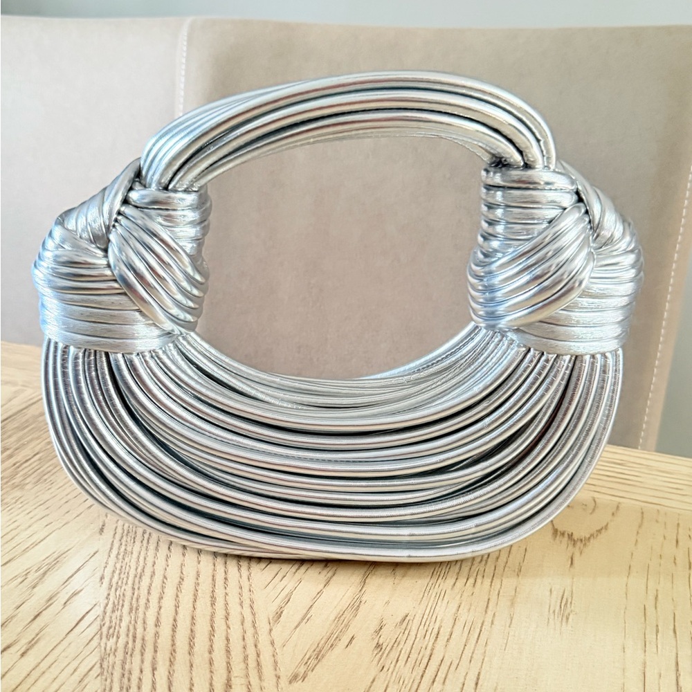 Elegant Metallic Silver Knotted Shoulder Bag